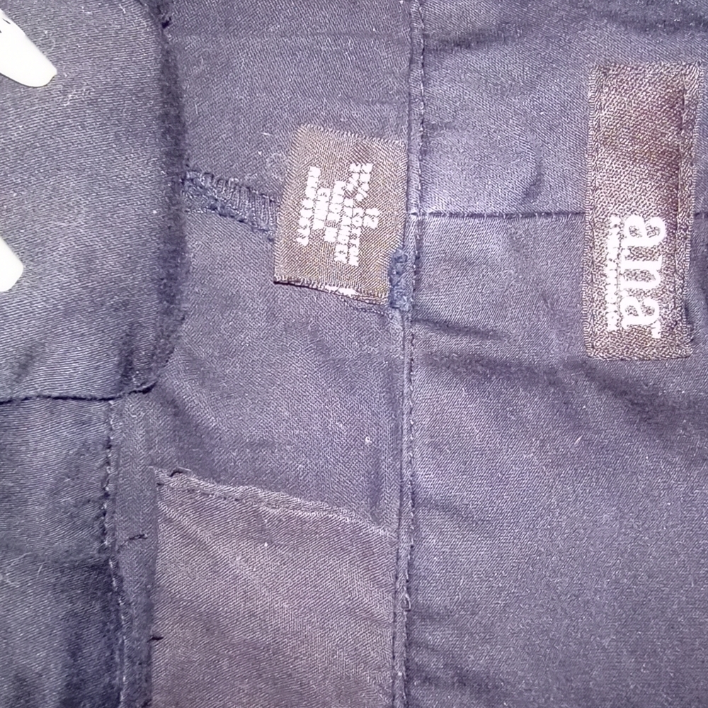 A.N.A. Black Pleated Shorts Size 12 - Picture 4 of 4